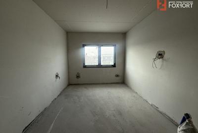 Duplex cu 4 camere cu Canalizare în Dumbrăvița - 4