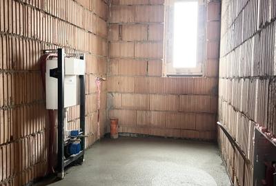 Casă cu 5 camere cu Teren 360 Mp în Giarmata - 16