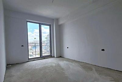 Apartament cu 3 camere semidecomandat în Nord - 4