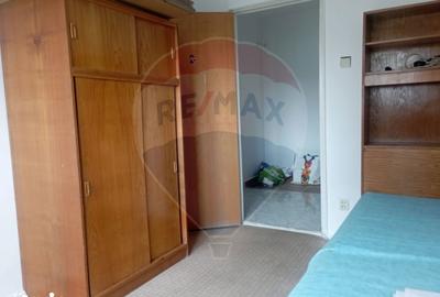 Apartament cu 3 camere semidecomandat, mobilat în Obor - 20