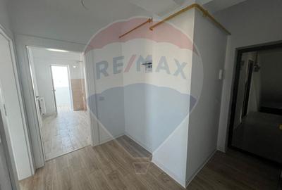 Garsonieră decomandată în Est - 9