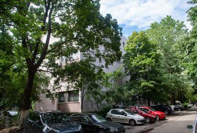 Garsonieră decomandată în Drumul Taberei