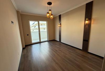 Apartament cu 3 camere decomandat, mobilat în Florești - 3