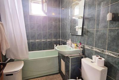 Apartament cu 2 camere decomandat în Precista - 11