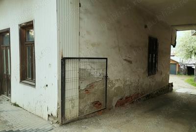 Casa 2 camere teren magazie pt spa?iu comercial, birouri, intrea din strada, zona centrala, in rate - 2