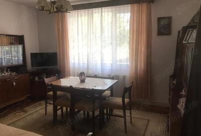 Apartament cu 3 camere decomandat în Ultracentral
