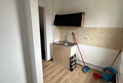 Apartament cu 2 camere decomandat în Central - 8