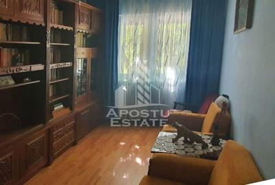 Apartament cu 2 camere semidecomandat, mobilat în UTA - 5