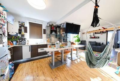 Apartament cu 3 camere semidecomandat, mobilat în Gherla - 2