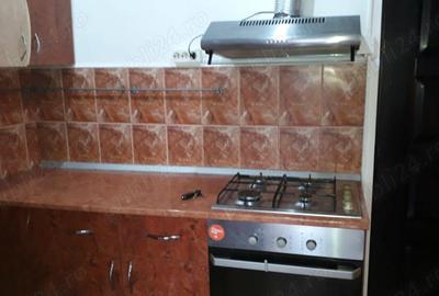 Inchiriez camera camin - 2