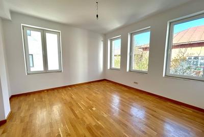 Discount mare, 4 camere lux la gata, bloc nou cu arhitectura, comision 0 - 8