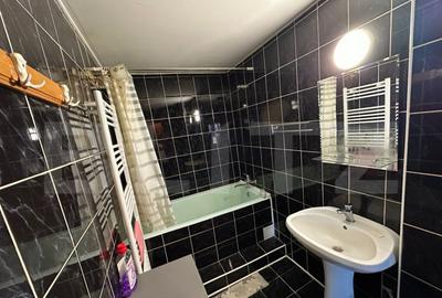 Apartament de vanzare, cu 2 camere, 48 mp, zona Zamfirescu - 1