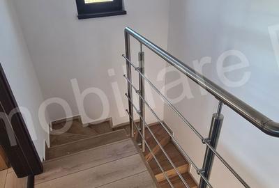 Casă cu 3 camere cu Teren 3582 Mp în Corbi - 13