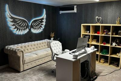 Spațiu comercial, de 265 mp, în Central - 4