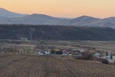 Teren agricol extravilan de 2400 mp, în Central - 3