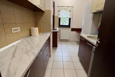 Apartament cu 3 camere decomandat în Olteniței - 4