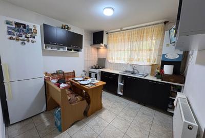 Casă cu 3 camere în Central - 2