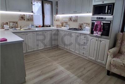 Casă cu 4 camere cu Teren 1073 Mp în Cordău - 8