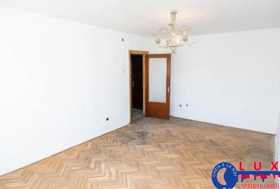 Apartament cu 2 camere decomandat în Piața Nouă - 9