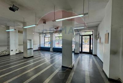 Spa?iu comercial de inchiriat / Vitrina stradala/ Gara d... - 9