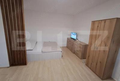 Apartament tip mansarda in zona porii, parcare inclusa - 2