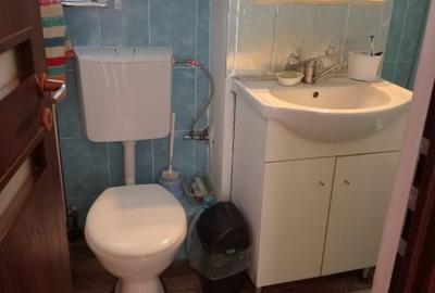 Garsonieră decomandată, mobilată în Central - 4