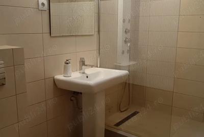 Apartament cu 3 camere decomandat în Florești - 2