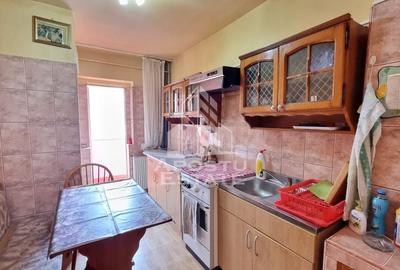 Apartament 3 camere decomandat, centrala proprie, zona calea Lipovei - 3