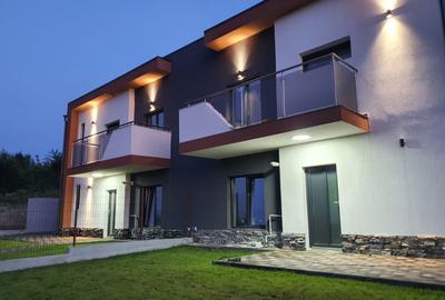 Duplex cu 3 camere cu Teren 250 Mp în Cug - 2