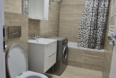 Garsonieră decomandată în Apărătorii Patriei