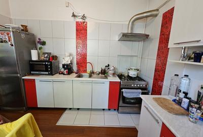 Casa ultracentrala zona Imparatul Traian - 19