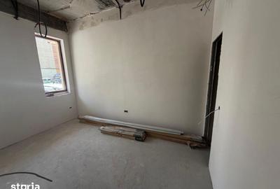Spațiu comercial, de 60 mp, în George Enescu - 3