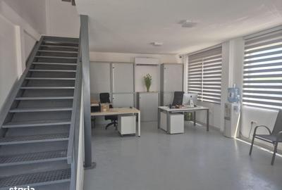 Spațiu comercial, de 596 mp, în Central - 4