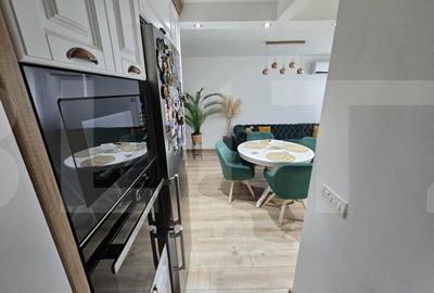 Apartament cu 4 camere, lux, 70 mp - zona Metrou 1 Decembrie 1918 - 3