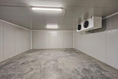 Hala + Spatii de birouri - 1500 mp - zona Freidorf - Comision 0% - 13