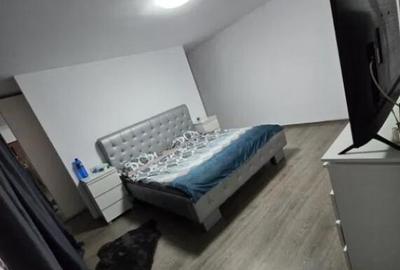 Apartament cu 4 camere decomandat în Central - 2