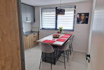 Casa cu semineu superb + terasa inchisa | Smart | Fotovoltaice 11 kW | Carport - 4