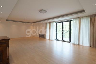 Apartament spatios, luminos, modern cu 4 camere, zona linistita - 3