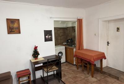 Garsoniera la casa str.moldoveanu-milea acces separat - 3