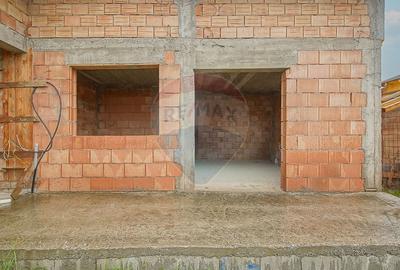 Casă individuală cu 6 camere cu Teren 500 Mp în Feldioara - 3