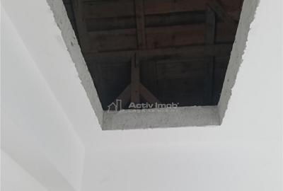 Casă cu 4 camere cu Teren 400 Mp în Buda - 1