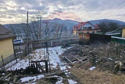 Teren de 711 mp, în Hangu - 9