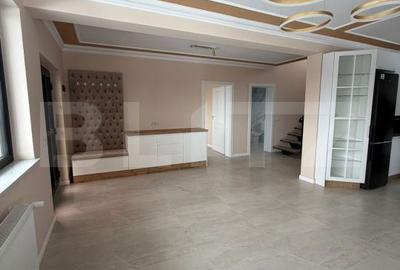 Casă cu 4 camere cu Teren 400 Mp în Central - 16