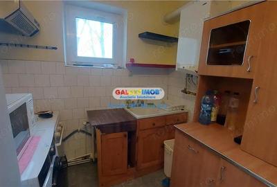 Apartament cu 3 camere decomandat în Central - 4