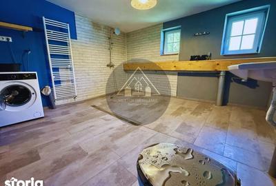 Casă cu 2 camere cu Teren 1414 Mp în Laslea - 2