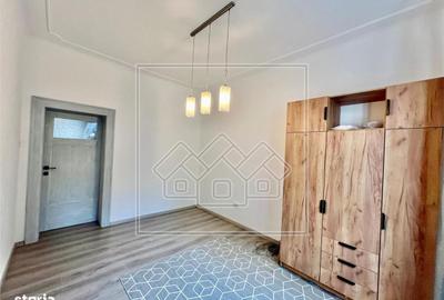 Apartament cu 4 camere decomandat în Central - 5