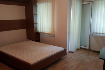 Garsonieră decomandată, mobilată în Drumul Sării - 10