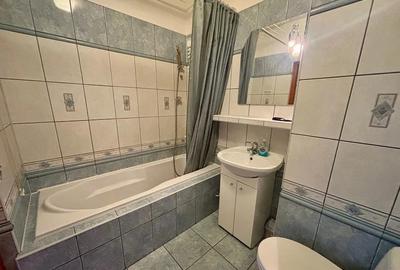 Garsonieră decomandată în Soarelui