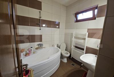 Casa 3 camer, 115 mp, zona Galata - 9