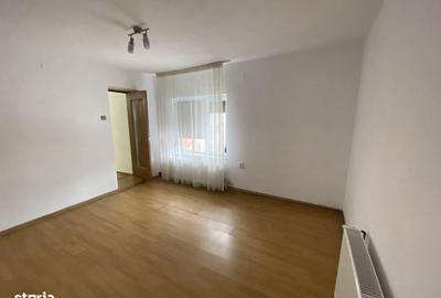 Casă cu 3 camere cu Teren 505 Mp în Central - 15